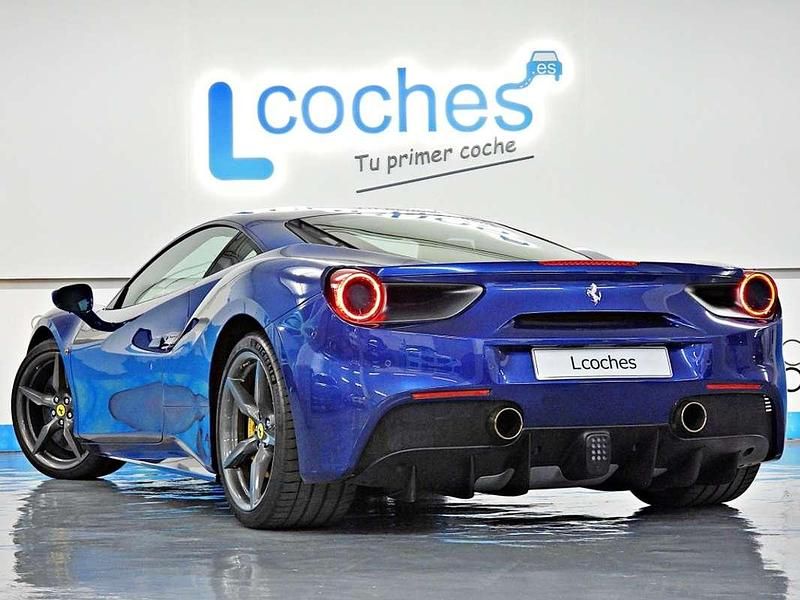 Azul Usado 2017 Ferrari 488 Coupe | 215.000 € (Un poco caro) - Imagen 1/4