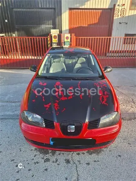 Usado Seat Cordoba Stella 100 CV (73 kW) 2003 Rojo Berlina