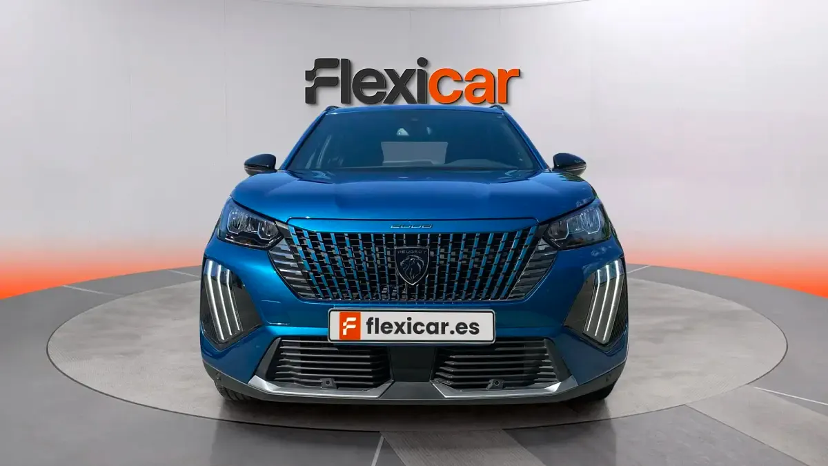 Usado Peugeot 2008 Allure 101 CV (74 kW) 2025 Azul SUV