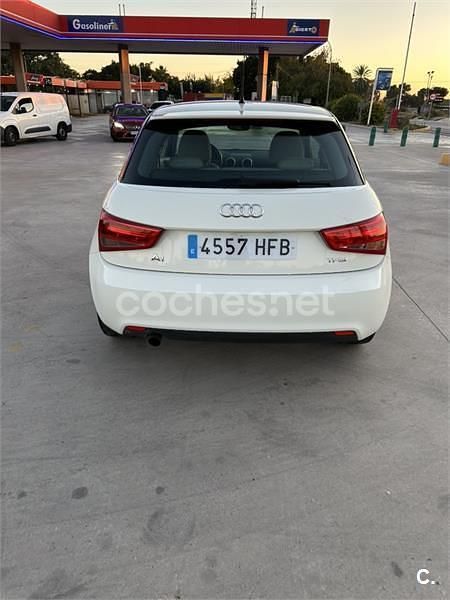 Usado Audi A1 Ambition 86 CV (63 kW) 2011 Blanco Utilitario