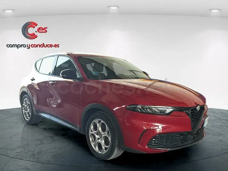 Usado Alfa Romeo Tonale Sprint 130 CV (95 kW) 2022 Rojo SUV