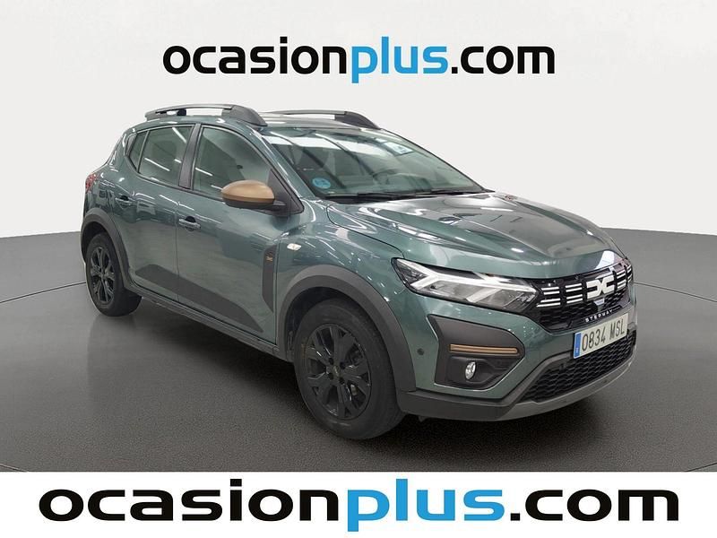 Usado Dacia Sandero Extreme 110 CV (80 kW) 2024 Verde Utilitario