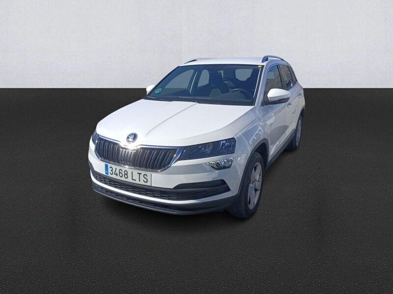 Blanco Usado 2021 Skoda Karoq Ambition SUV | 22.000 € - Imagen 1/4