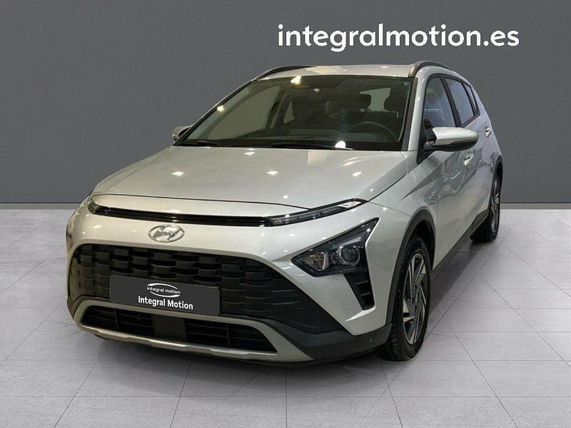 Usado Hyundai Bayon 84 CV (61 kW) 2023 Gris SUV