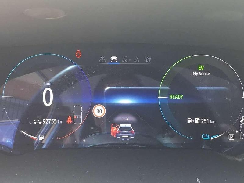 Usado Renault Captur Zen 159 CV (116 kW) 2021 Gris SUV