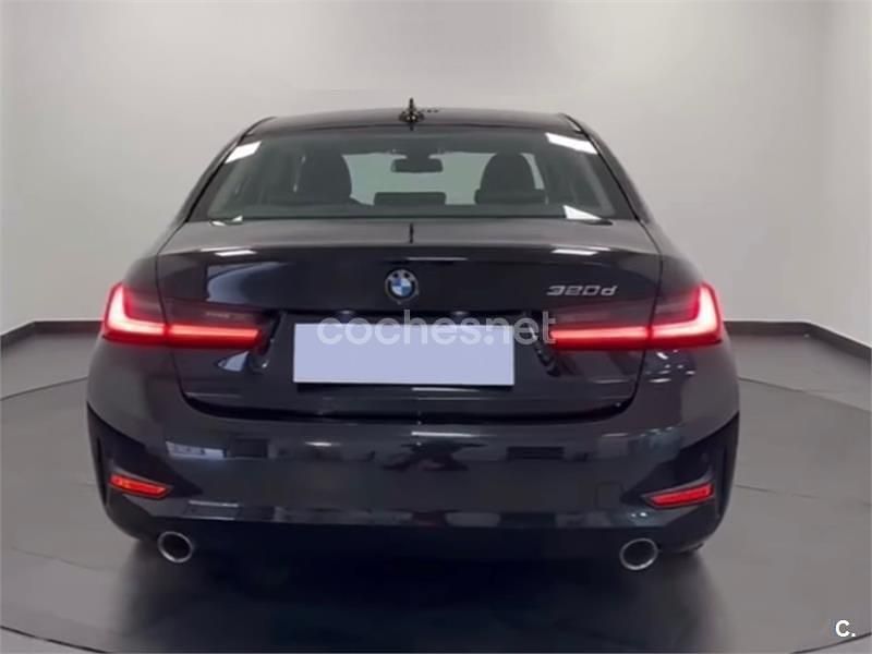 Usado BMW 320e 190 CV (139 kW) 2021 Negro Berlina