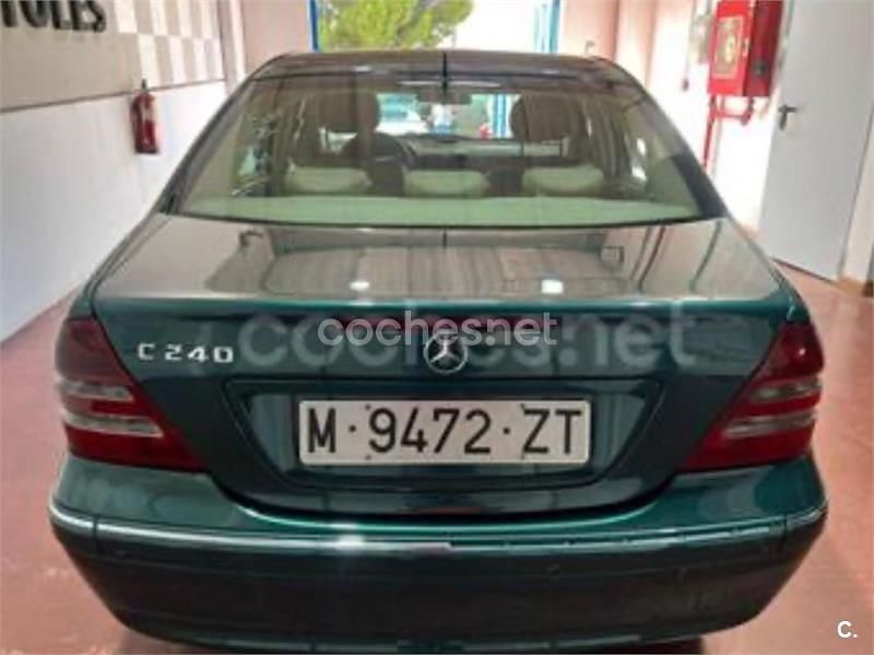 Usado Mercedes C240 Elegance 170 CV (125 kW) 2000 Verde Berlina