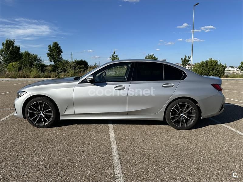 Usado BMW 320 Sport Line 190 CV (139 kW) 2019 Gris / plata Berlina