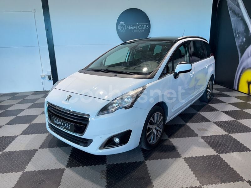 Blanco Usado 2015 Peugeot 5008 Allure Monovolumen | 8990 € (Precio justo) - Imagen 1/4