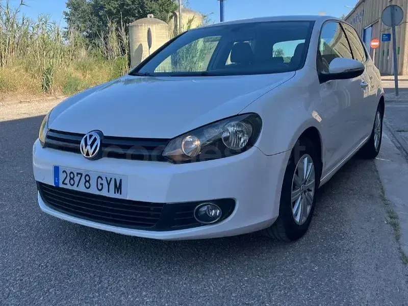 Usado VW Golf VI 105 CV (77 kW) 2011 Blanco Utilitario