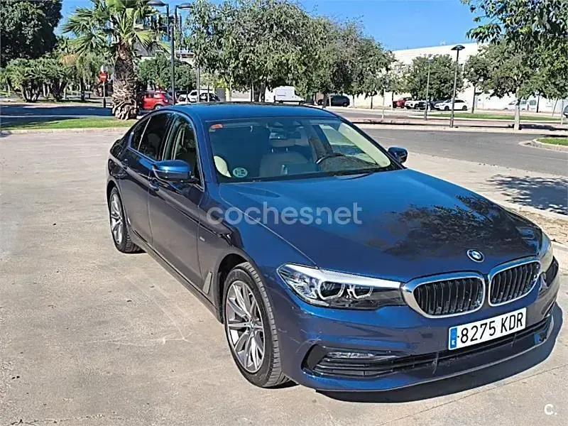 Usado BMW 520 Comfort Edition 190 CV (139 kW) 2017 Azul Berlina