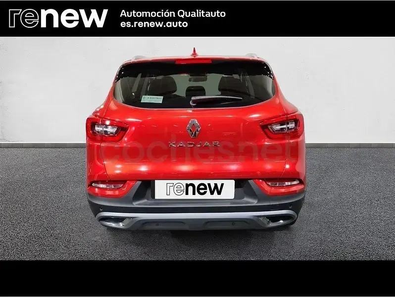 Usado Renault Kadjar Zen 140 CV (102 kW) 2021 Rojo SUV