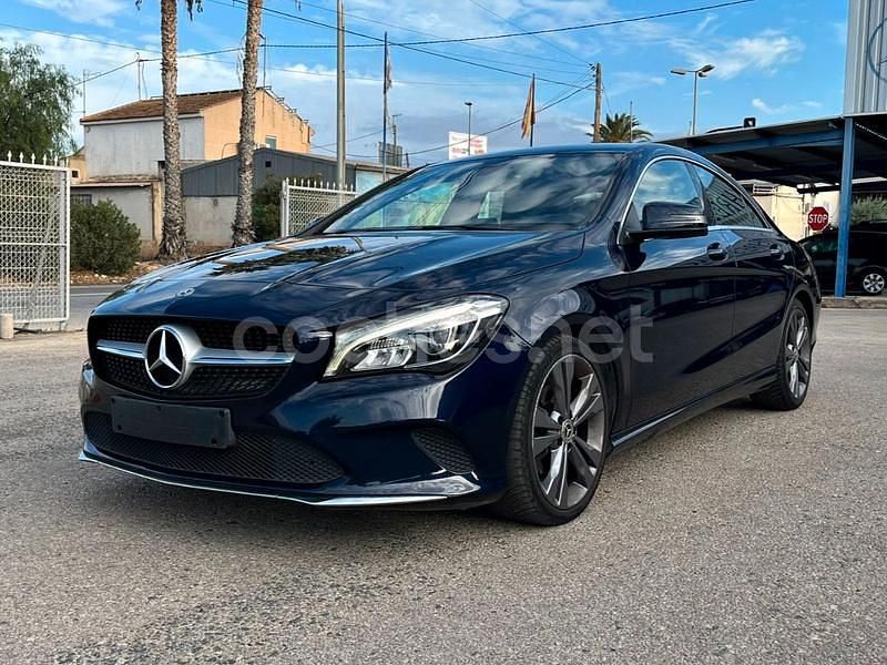 Azul Usado 2017 Mercedes CLA200 Berlina | 18.390 € (Buen precio) - Imagen 1/4