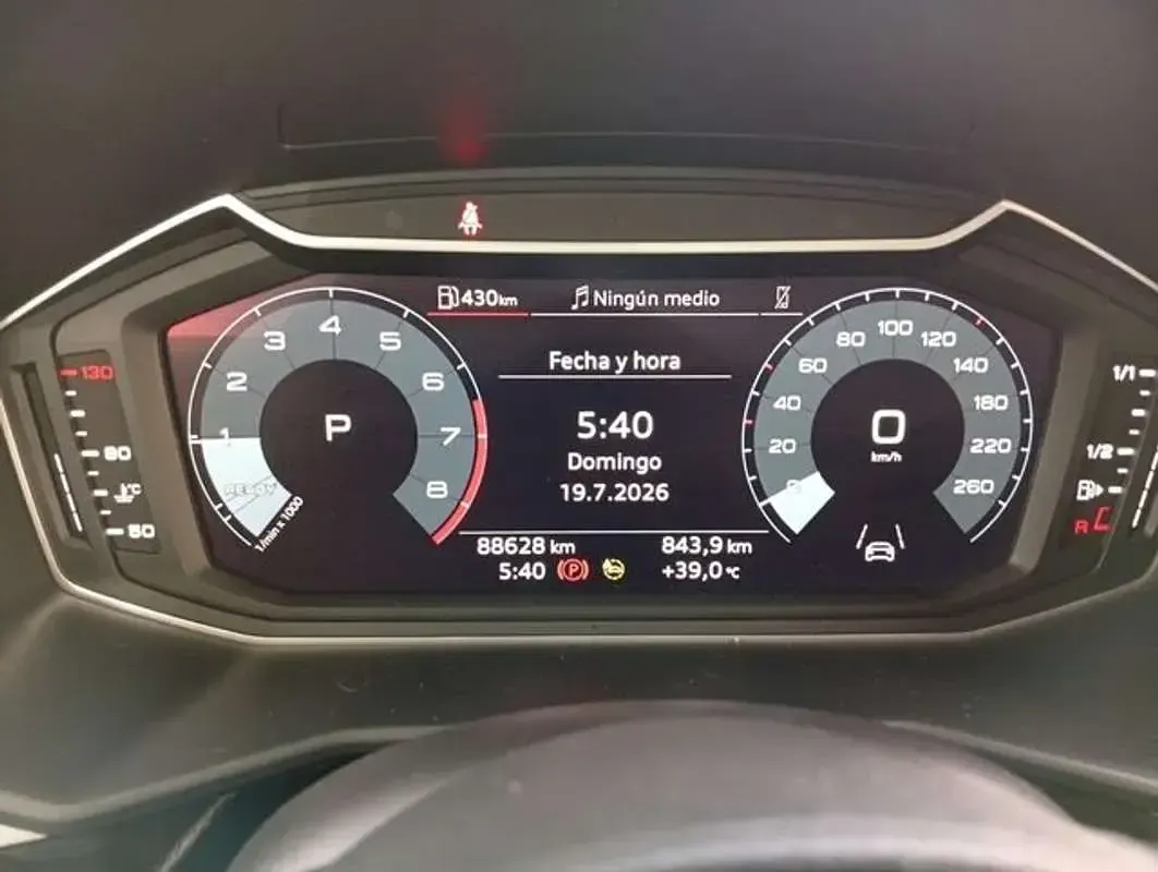 Usado Audi A1 Sportback Black Edition 150 CV (110 kW) 2022 Rojo Utilitario