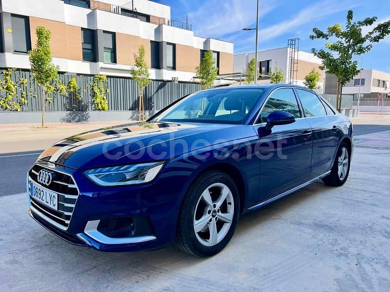 Azul Usado 2022 Audi A4 Advanced Plus Berlina | 19.900 € (Super precio) - Imagen 1/4