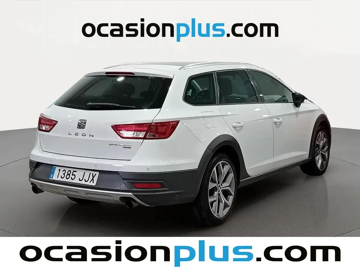 Usado Seat Leon X-Perience 4Drive 180 CV (132 kW) 2015 Familiar