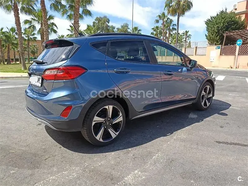 Usado Ford Fiesta Active 125 CV (91 kW) 2023 Azul Utilitario