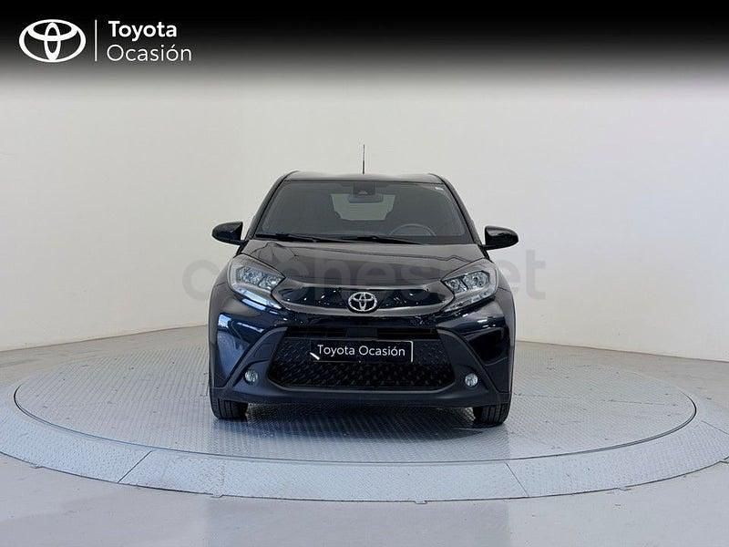 Usado Toyota Aygo X Play 72 CV (52 kW) 2025 Negro SUV