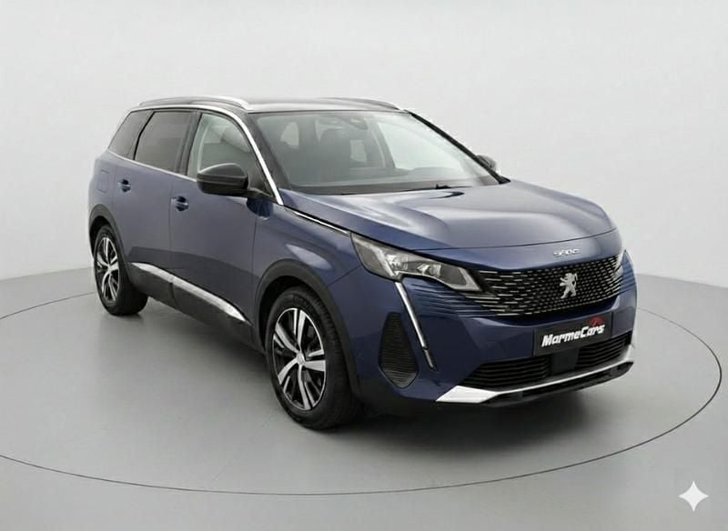 Usado Peugeot 5008 Allure 130 CV (95 kW) 2023 Azul SUV
