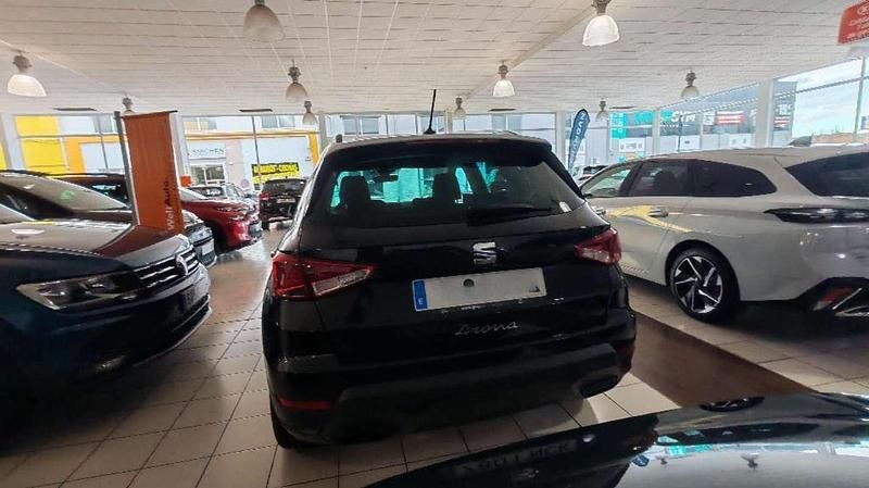 Usado Seat Arona Style 116 CV (85 kW) 2025 Blanco SUV