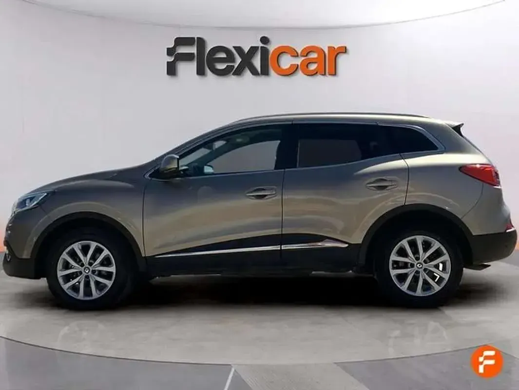 Usado Renault Kadjar Intens 131 CV (96 kW) 2016 Marrón SUV