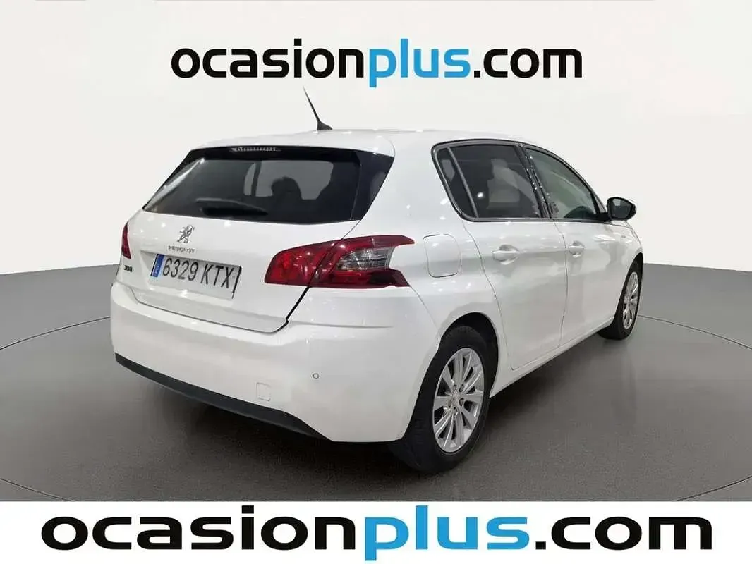 Usado Peugeot 308 Style 110 CV (80 kW) 2019 Blanco Utilitario