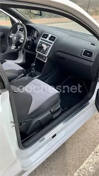 Usado VW Polo R 220 CV (161 kW) 2014 Blanco Berlina