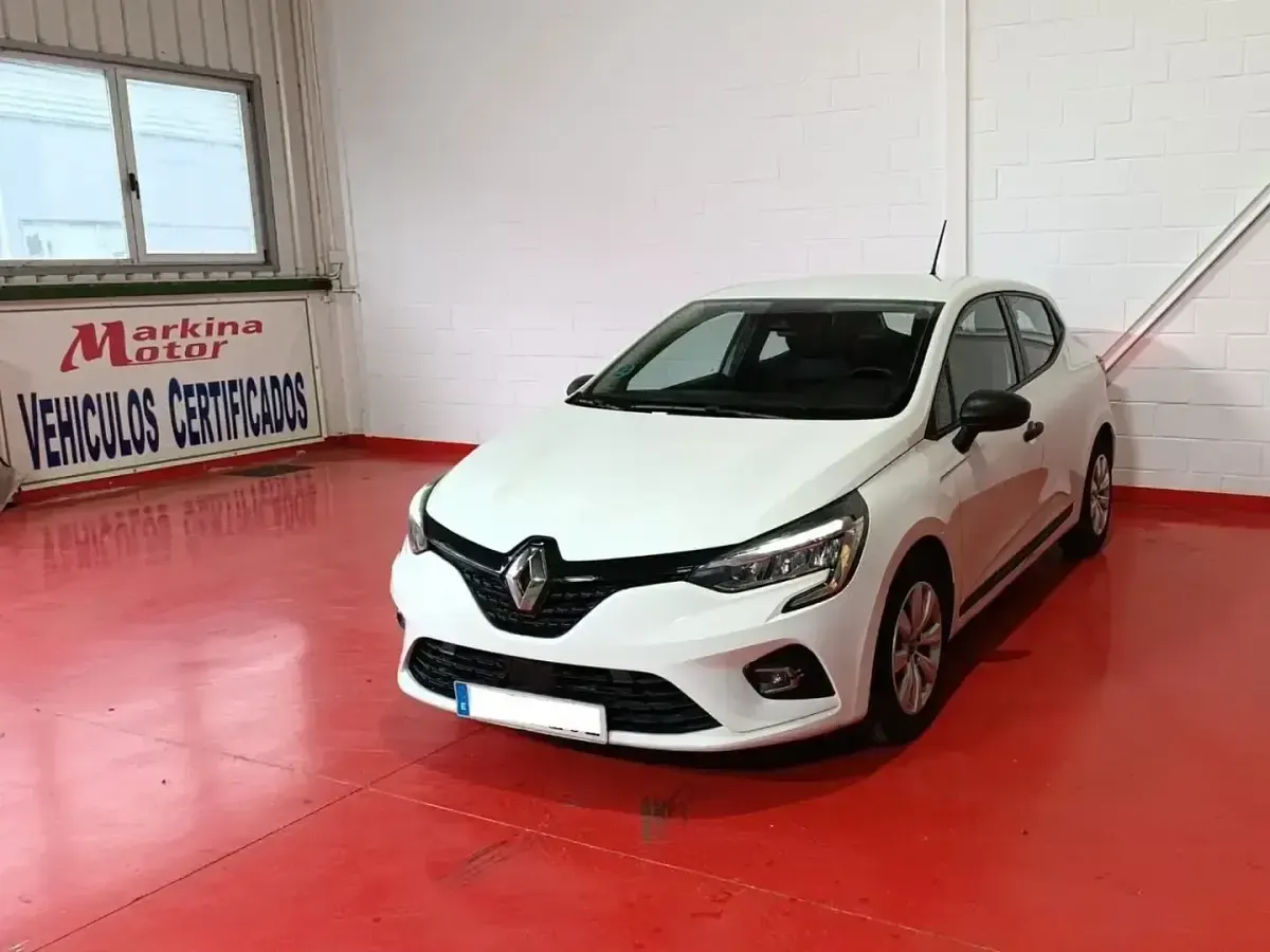 Usado Renault Clio Business 101 CV (74 kW) 2021 Blanco Utilitario