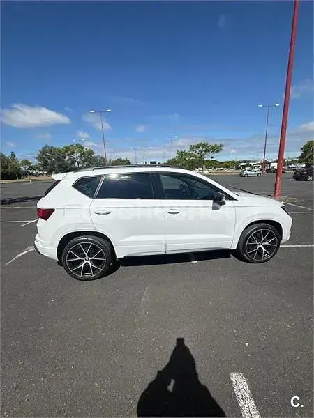 Usado Seat Ateca FR 150 CV (110 kW) 2022 Blanco SUV