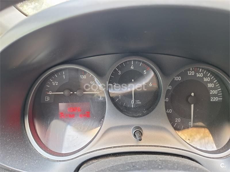 Usado Seat Leon Stylance 105 CV (77 kW) 2006 Azul Utilitario