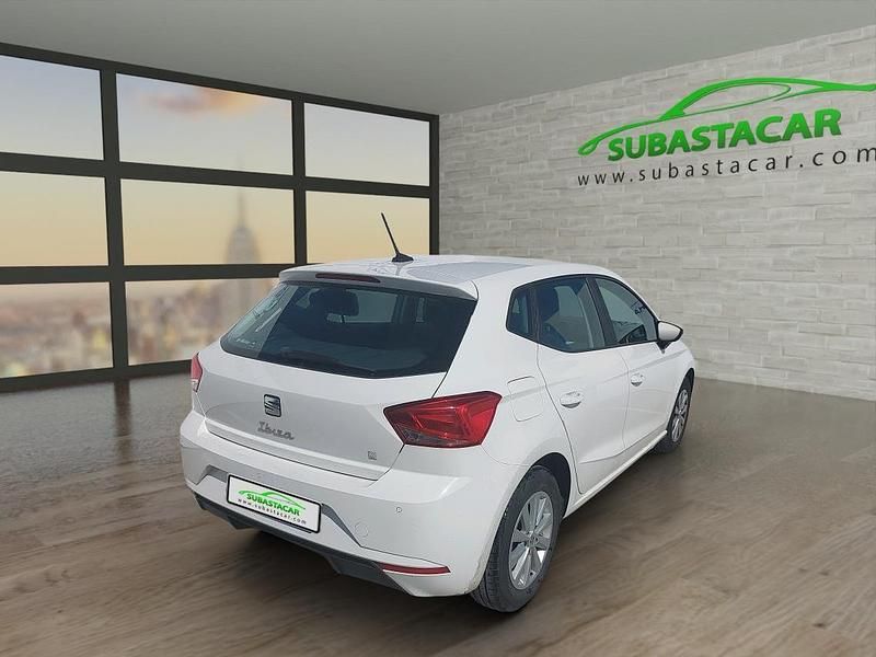 Usado Seat Ibiza Reference 80 CV (58 kW) 2023 Blanco Utilitario