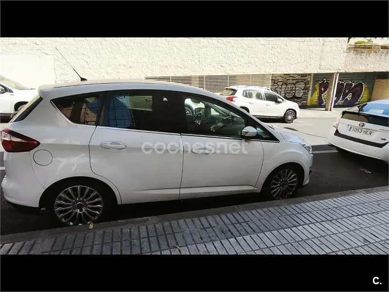 Usado Ford C-MAX Titanium 140 CV (102 kW) 2014 Blanco Monovolumen