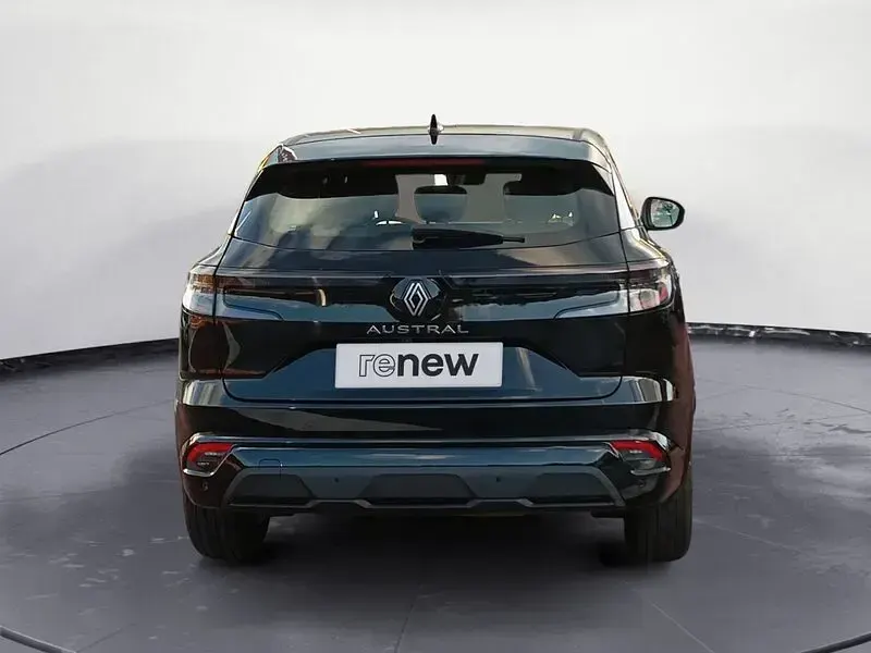 Usado Renault Austral Equilibre 140 CV (102 kW) 2022 Negro SUV