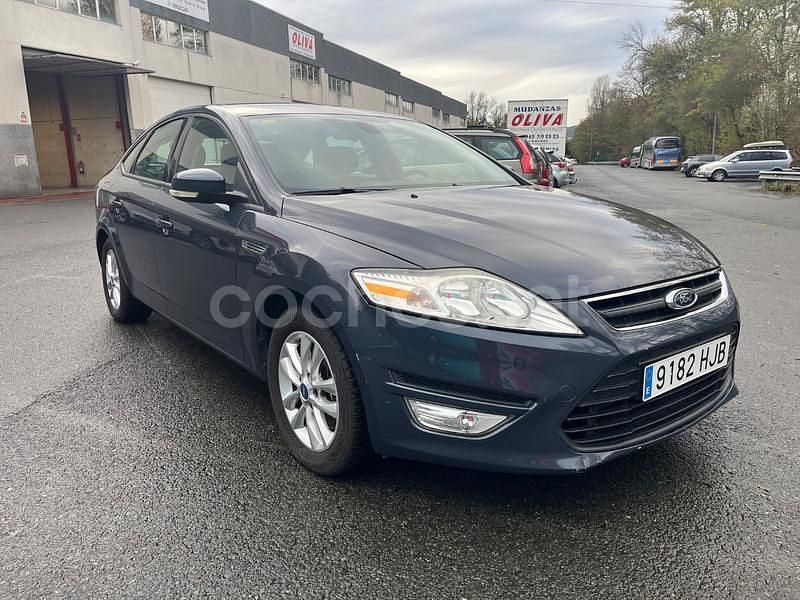 Usado Ford Mondeo 115 CV (84 kW) 2012 Azul Berlina