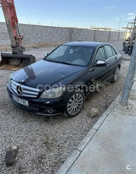 Usado Mercedes C320 Elegance 224 CV (164 kW) 2007 Negro Berlina