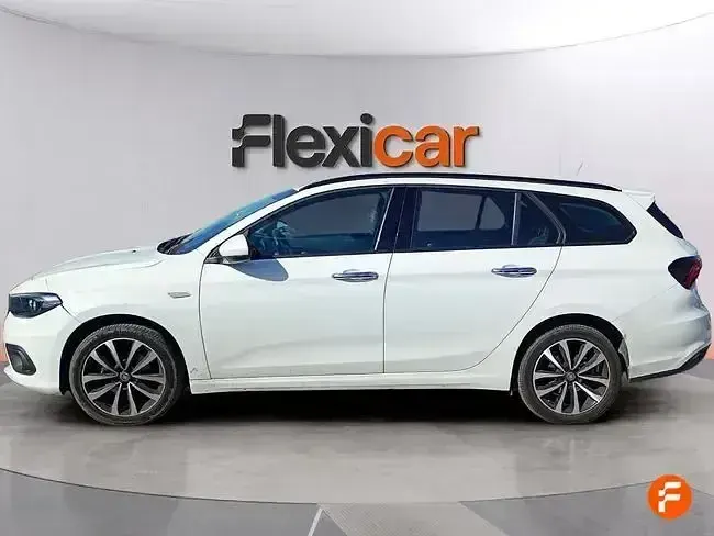 Usado Fiat Tipo Pop 120 CV (88 kW) 2018 Blanco Berlina