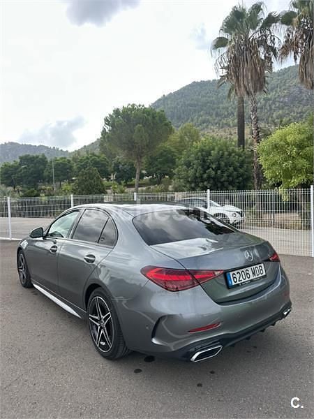 Usado Mercedes C220 200 CV (147 kW) 2022 Gris / plata Berlina