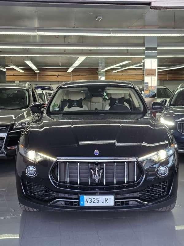 Usado Maserati Levante 275 CV (202 kW) 2016 Azul SUV