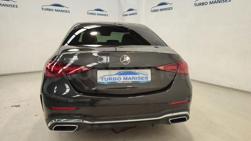 Usado Mercedes C300e 258 CV (189 kW) 2022 Gris / plata Berlina
