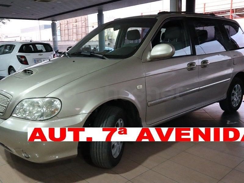 Usado Kia Carnival Active 185 CV (136 kW) 2007 Marrón Monovolumen