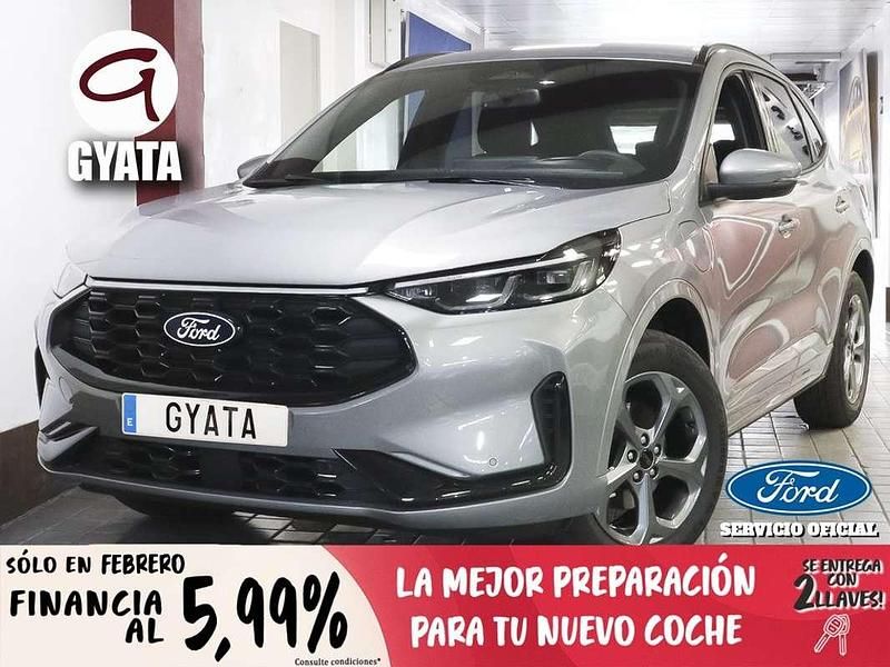 Usado Ford Kuga ST-Line 243 CV (178 kW) 2025 Gris SUV