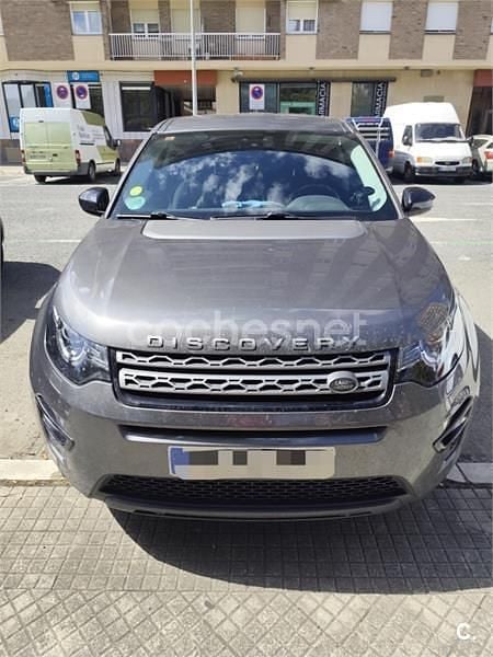 Usado Land Rover Discovery Sport Pure 150 CV (110 kW) 2018 Gris / plata SUV