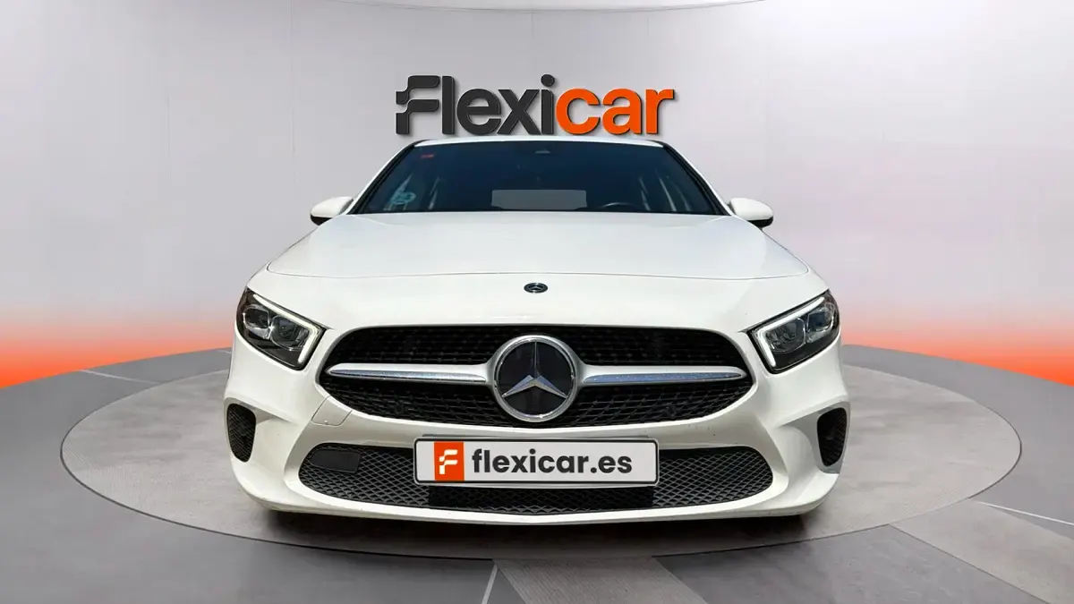 Usado Mercedes A180 116 CV (85 kW) 2019 Blanco Berlina