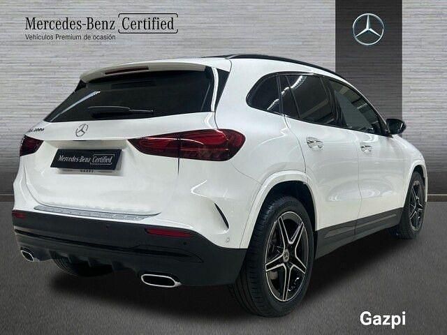 Nuevo Mercedes GLA200 AMG line 150 CV (110 kW) 2025 Blanco SUV