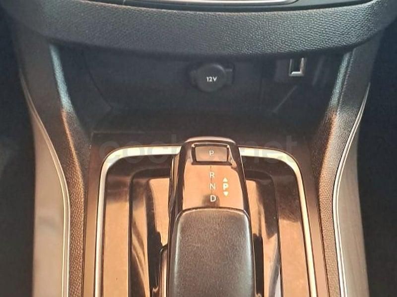 Usado Peugeot 308 Business-Line 130 CV (95 kW) 2018 Blanco Berlina