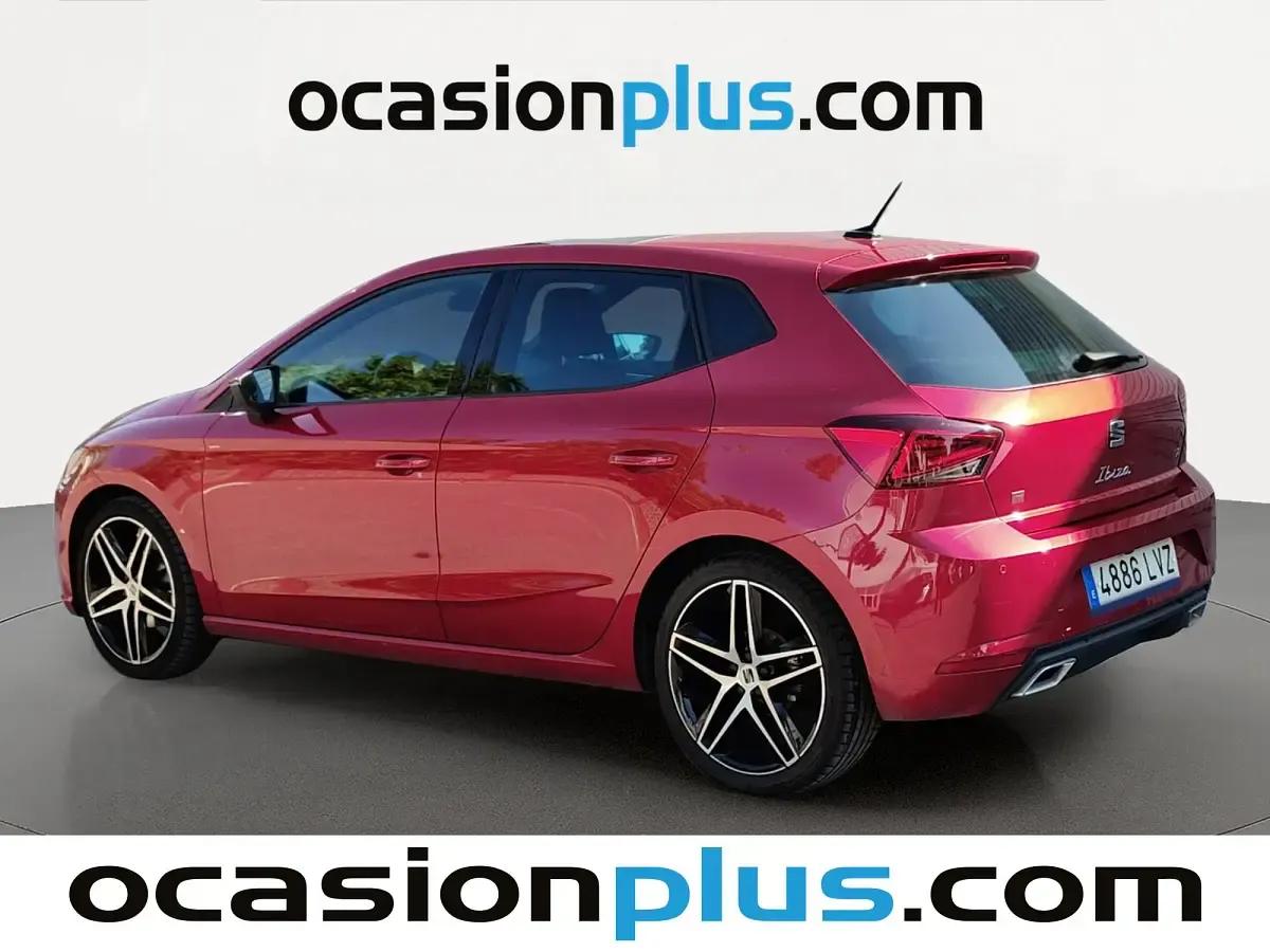 Usado Seat Ibiza FR 110 CV (80 kW) 2022 Rojo Utilitario