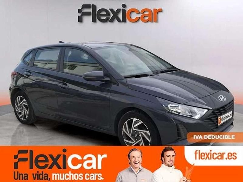Usado Hyundai i20 N Line 80 CV (58 kW) 2025 Gris Utilitario