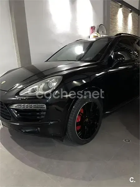 Usado Porsche Cayenne 240 CV (176 kW) 2011 Negro SUV