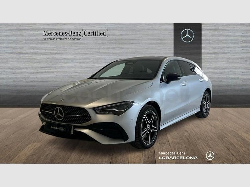 Usado Mercedes CLA250e Shooting Brake AMG line 218 CV (160 kW) 2024 Plateado Familiar
