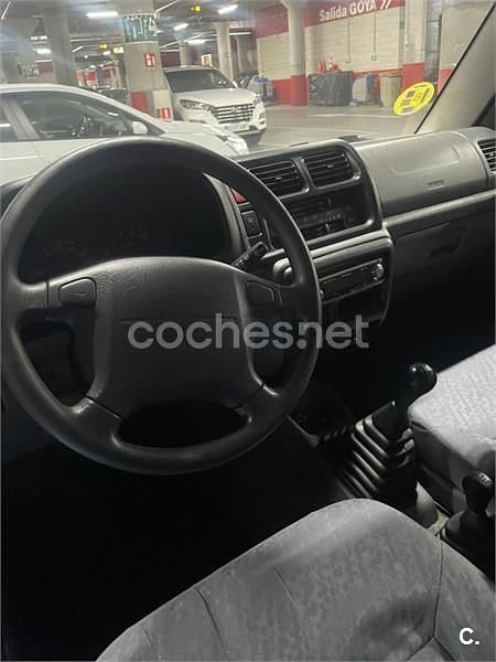 Verde Usado 2005 Suzuki Jimny SUV | 9500 € (Precio justo) - Imagen 1/2